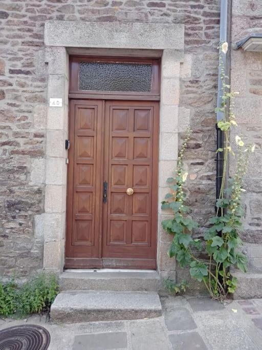 Dinan Historic Centre Suite Экстерьер фото